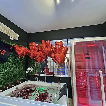 Holiday home Ama Esclusive Madama Ferrara