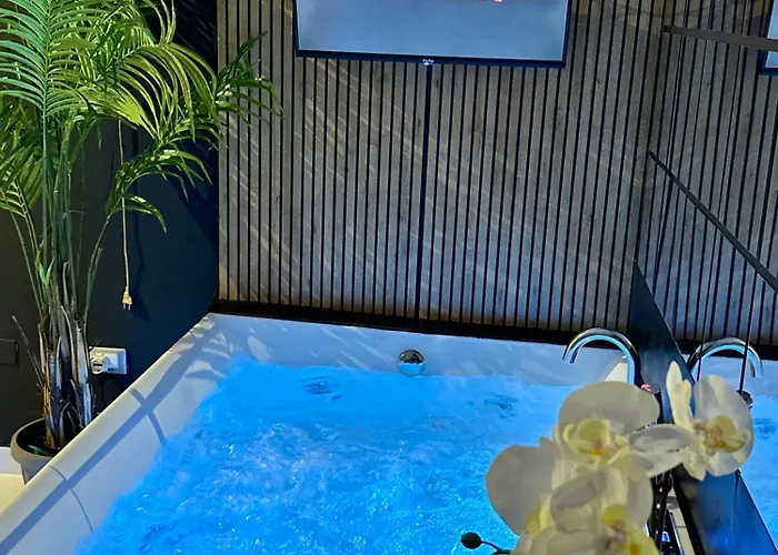 Ama Esclusive Madama Casa vacanze Ferrara