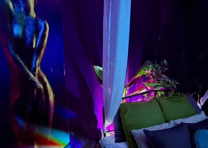 Ama Esclusive Madama * Ferrara